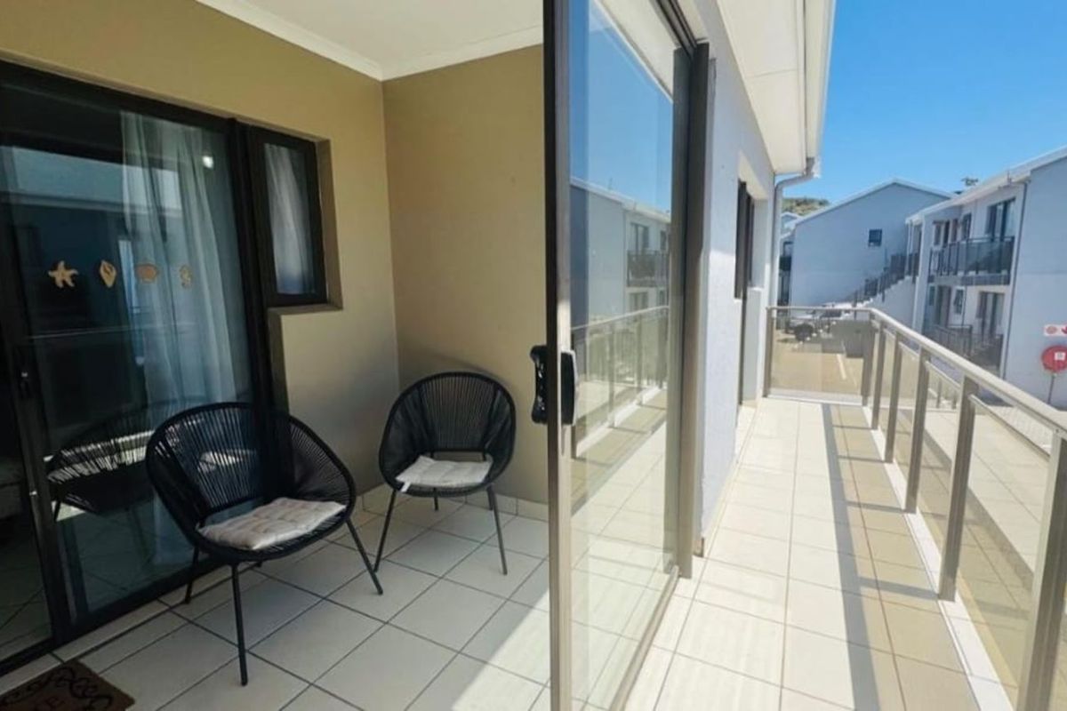 Apartment For Sale in Voorbaai - Photo 4