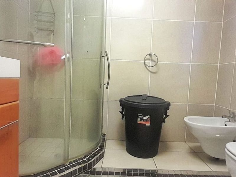 House For Sale in Bezuidenhout Valley - Photo 10