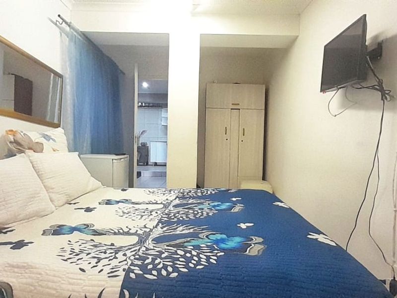 House For Sale in Bezuidenhout Valley - Photo 9