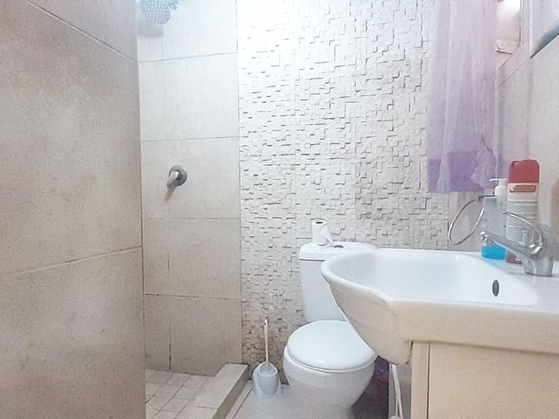 House For Sale in Bezuidenhout Valley - Photo 3