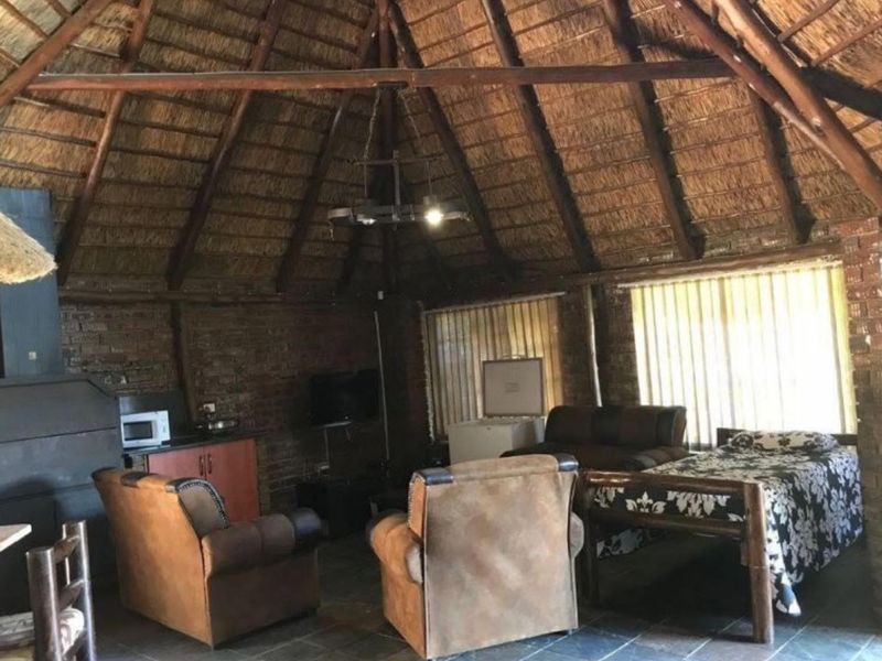 Apartment For Sale in Bloemhof Central - Photo 4