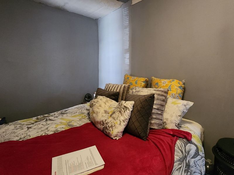 House For Sale in Riverside View Ext 33 - Photo 10