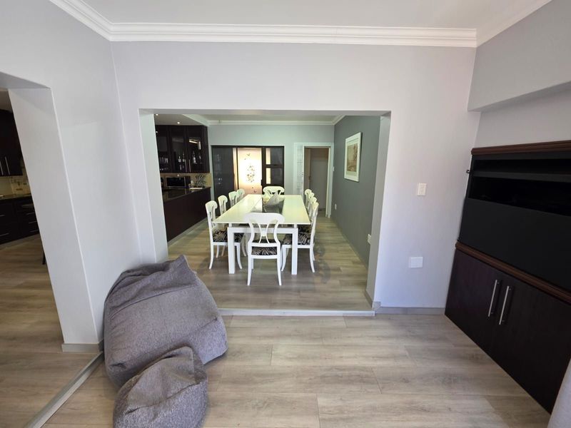 House For Sale in Hadison Park - Photo 4