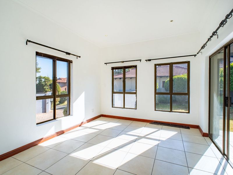 House For Sale in Dainfern - Photo 8