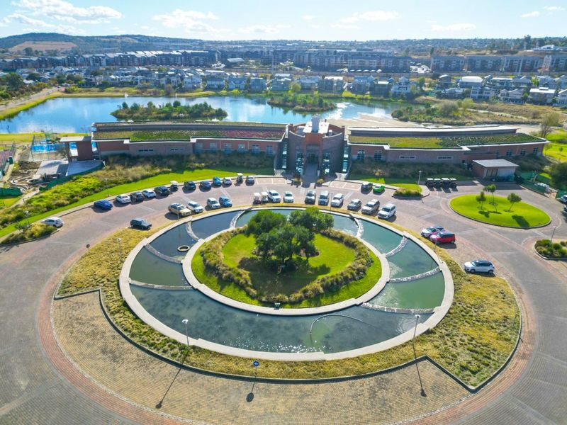 House For Sale in Waterfall Country Estate - Photo 4