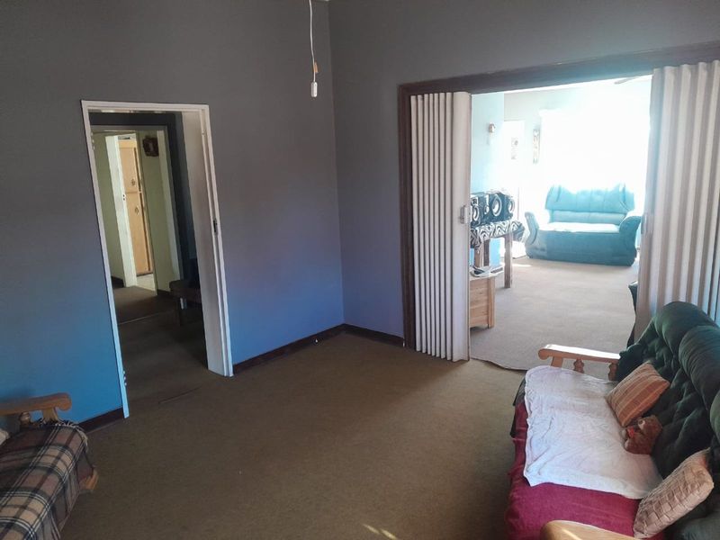 House For Sale in Kuruman Central - Photo 6
