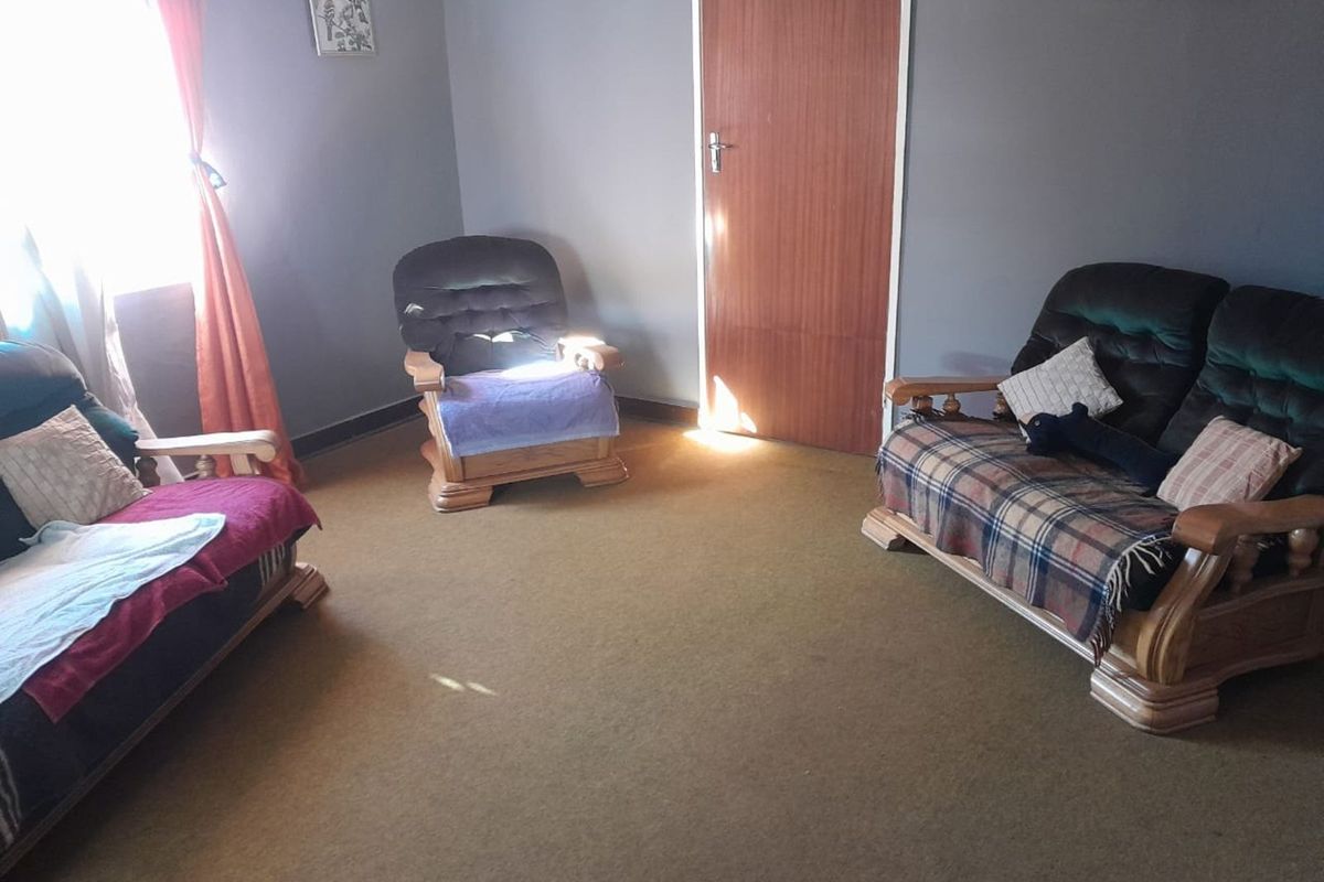 House For Sale in Kuruman Central - Photo 3