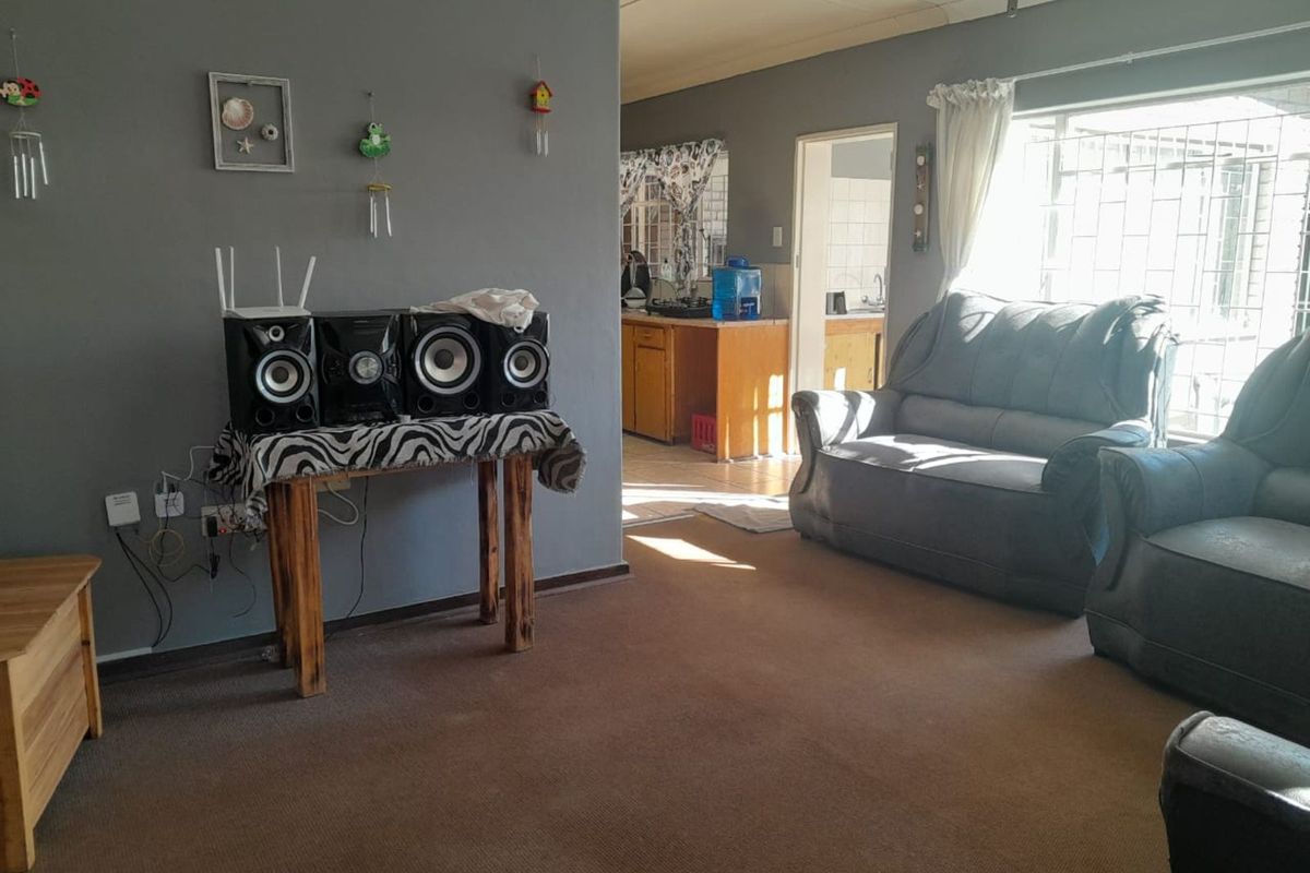 House For Sale in Kuruman Central - Photo 5