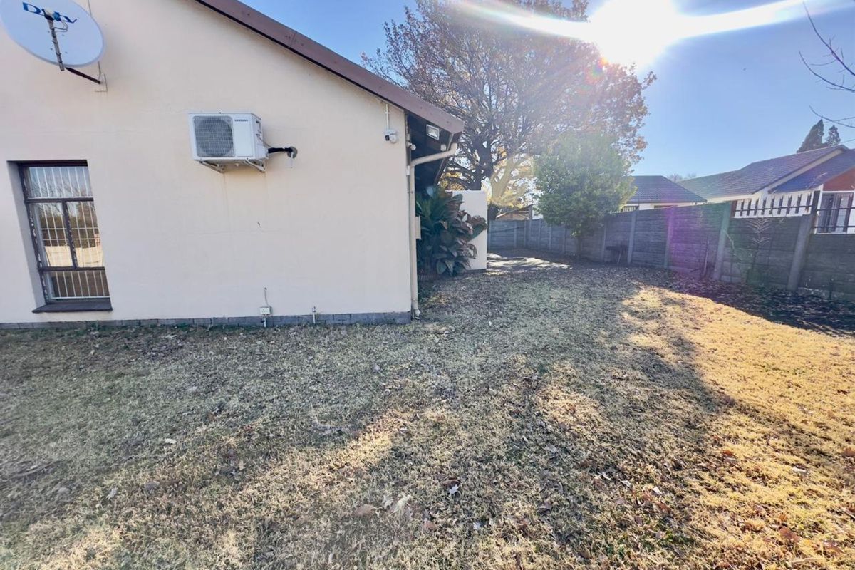 House For Sale in Secunda Central - Photo 2