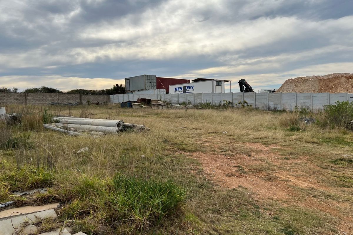 House For Sale in N2 Industrial Park - Photo 2