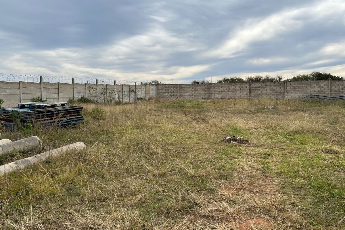 House For Sale in N2 Industrial Park - Photo 3