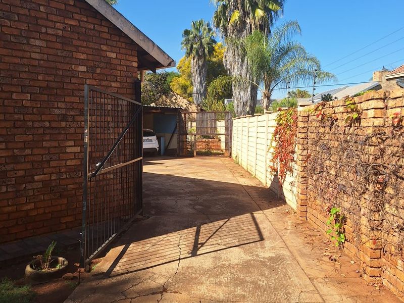 House For Sale in Doornpoort - Photo 5