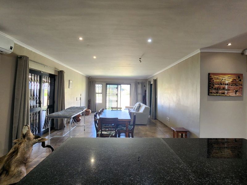 House For Sale in Fairview Golf Estate - Photo 7