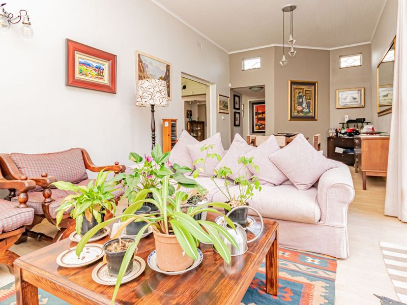 House For Sale in President Ridge - Photo 7