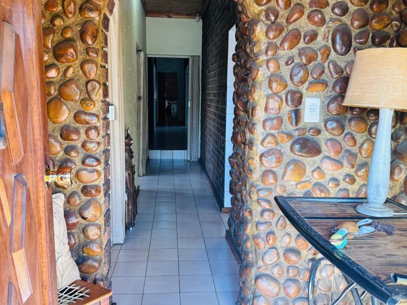 House For Sale in Del Judor - Photo 10