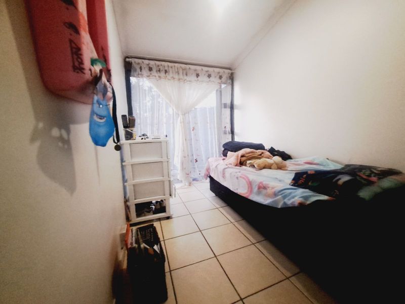 Townhouse For Sale in Meyerspark - Photo 8