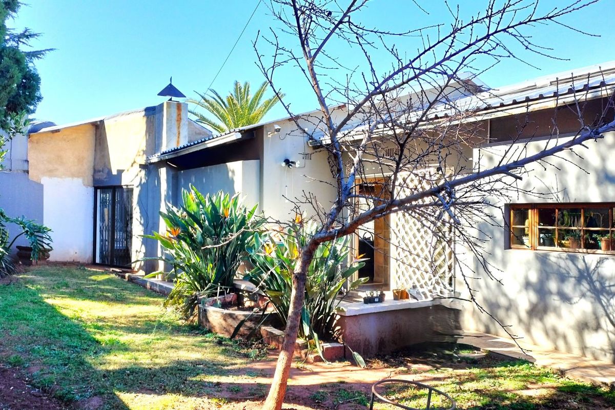 House For Sale in Krugersdorp North - Photo 4