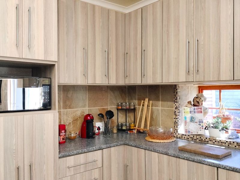 House For Sale in Krugersdorp North - Photo 5