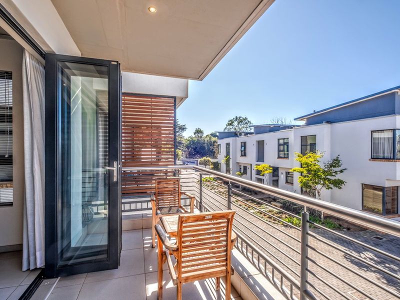 Apartment For Sale in Waterkloof - Photo 3
