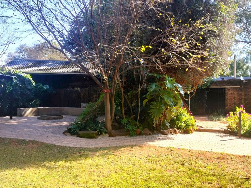 House For Sale in Chancliff AH - Photo 6