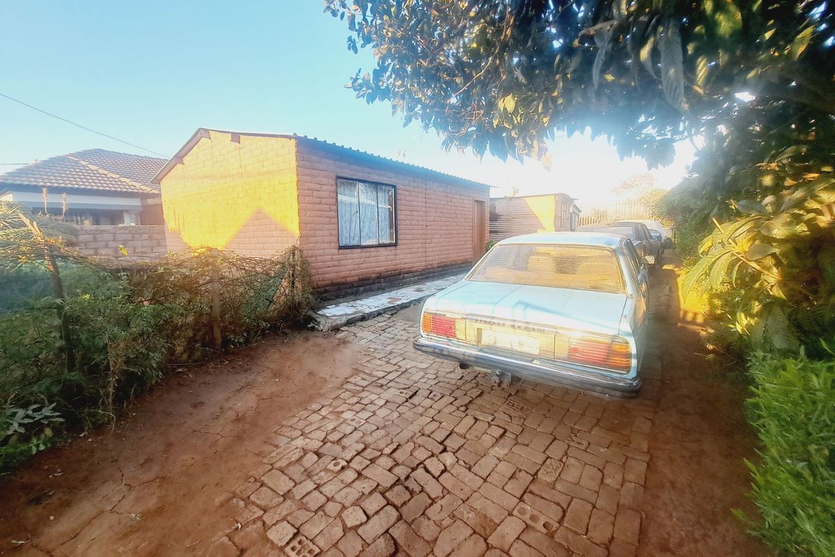 House For Sale in Mamelodi East - Photo 5