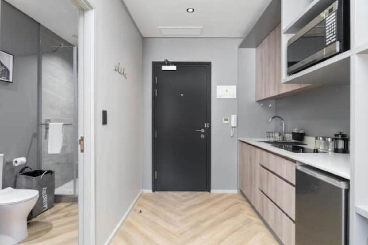 Apartment For Sale in Cape Town City Centre - Photo 5