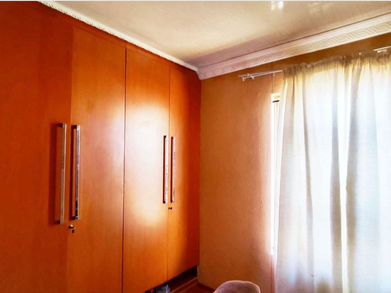 House For Sale in Savanna City - Photo 7