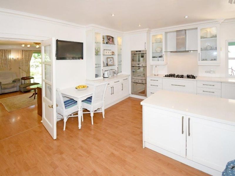 House For Sale in Centurion Golf Estate - Photo 8