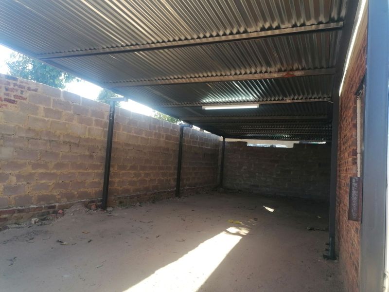 House For Sale in Phagameng - Photo 4