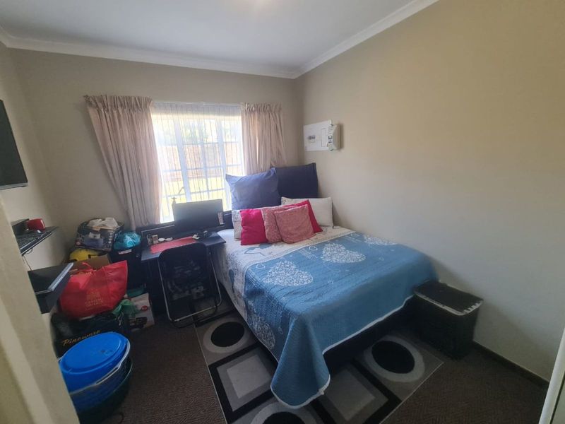 Apartment For Sale in Northgate - Photo 10