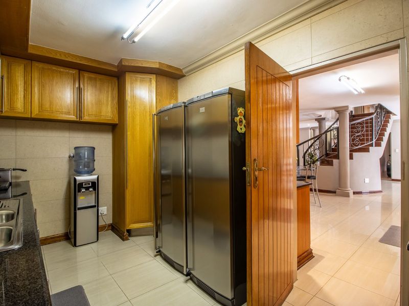 House For Sale in Montana Park - Photo 5