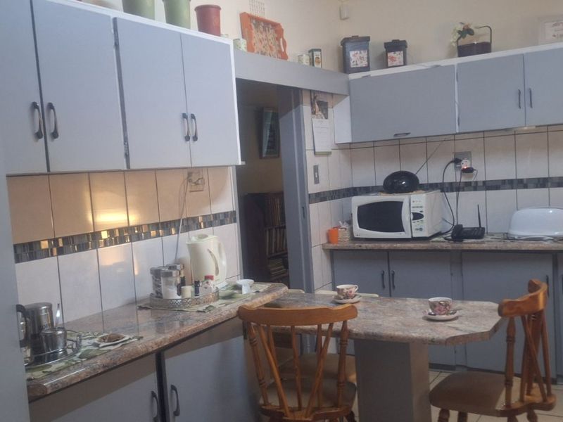 House For Sale in Carletonville Central - Photo 9
