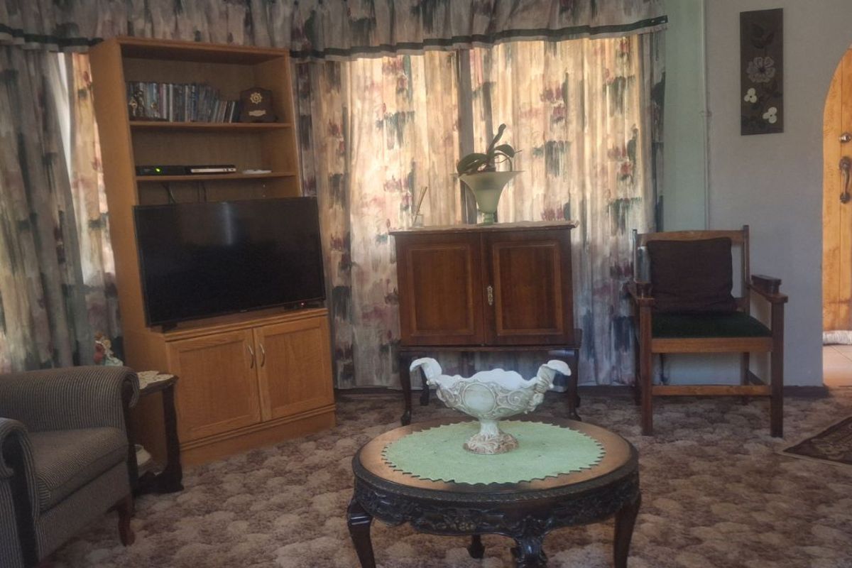 House For Sale in Carletonville Central - Photo 4