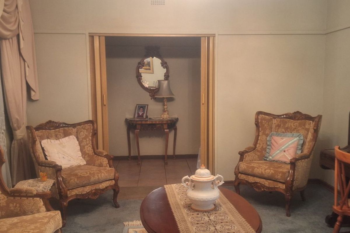 House For Sale in Carletonville Central - Photo 5