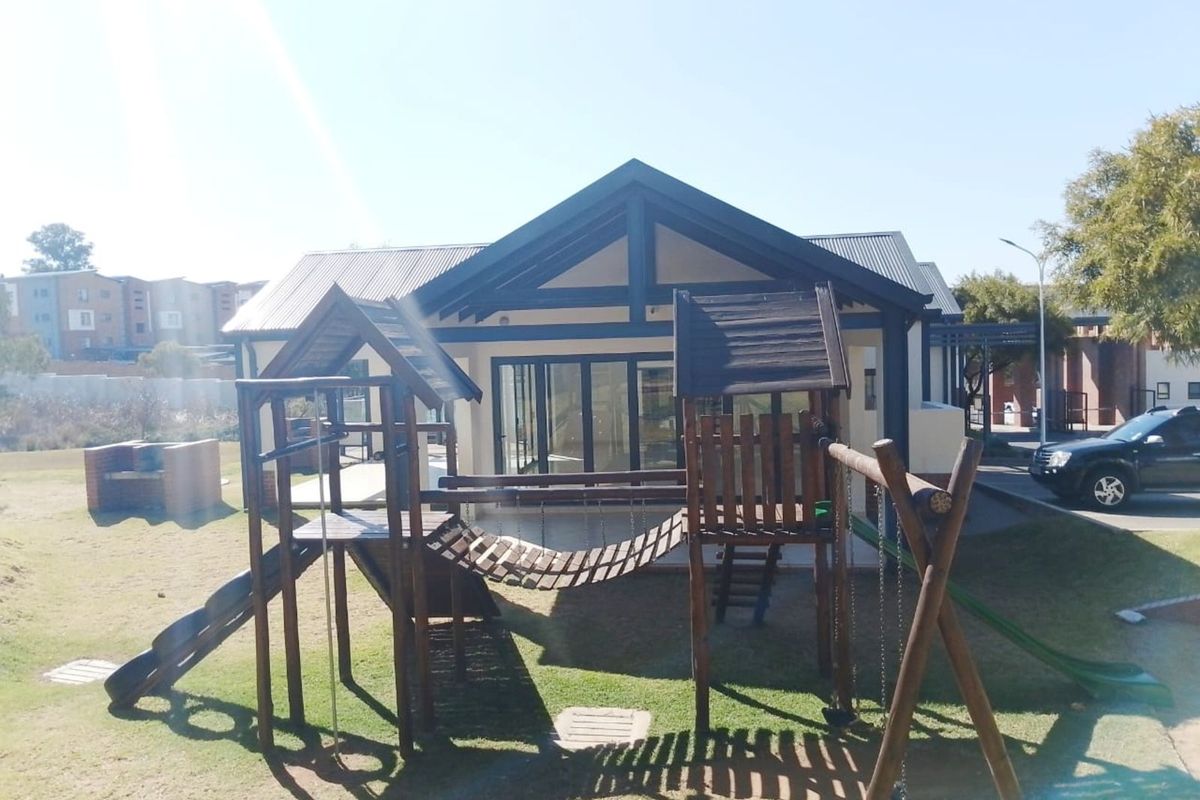 Apartment For Sale in Randpark Ridge - Photo 5