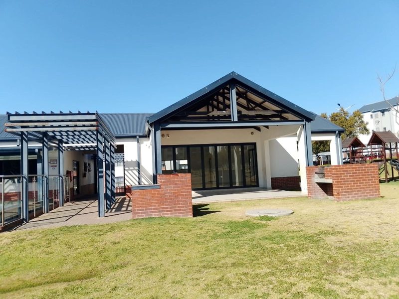 Apartment For Sale in Randpark Ridge - Photo 3