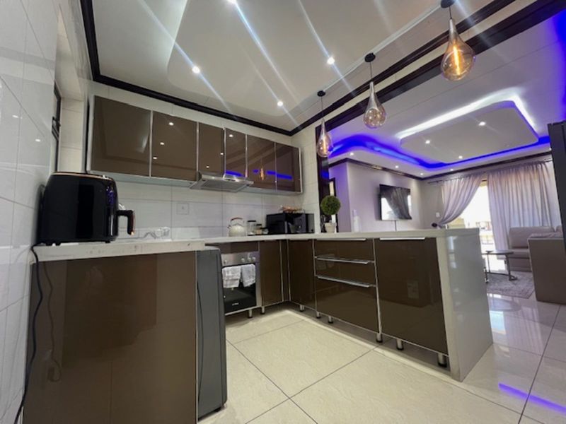 Apartment For Sale in Craigavon - Photo 2