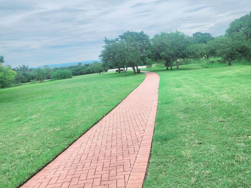 Apartment For Sale in Sheffield Manor - Photo 10