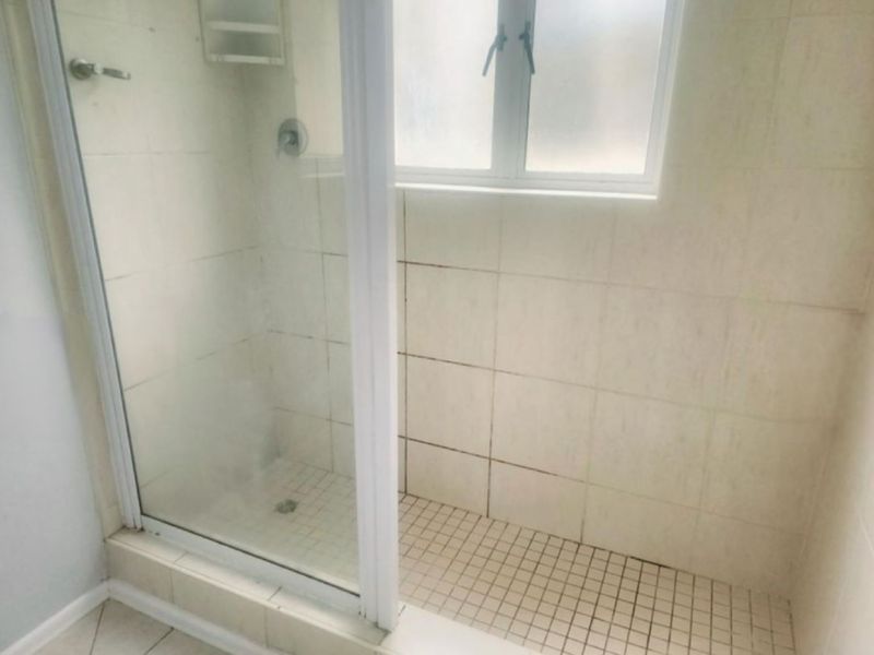 Apartment For Sale in Sheffield Manor - Photo 7