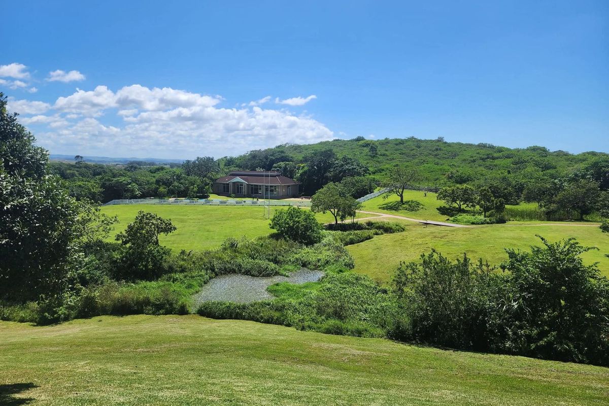 Apartment For Sale in Sheffield Manor - Photo 2