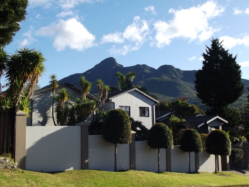 House For Sale in Denneoord - Photo 2