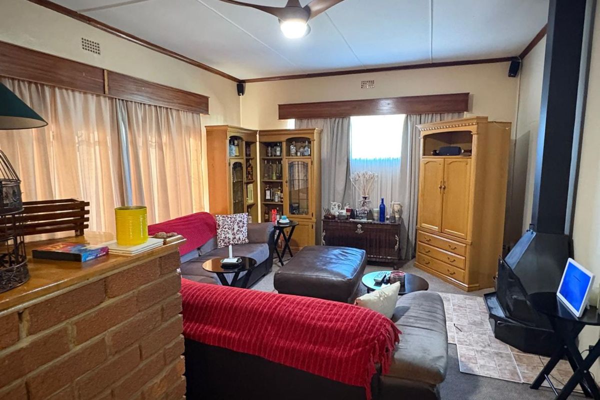 House For Sale in Carters Glen - Photo 5