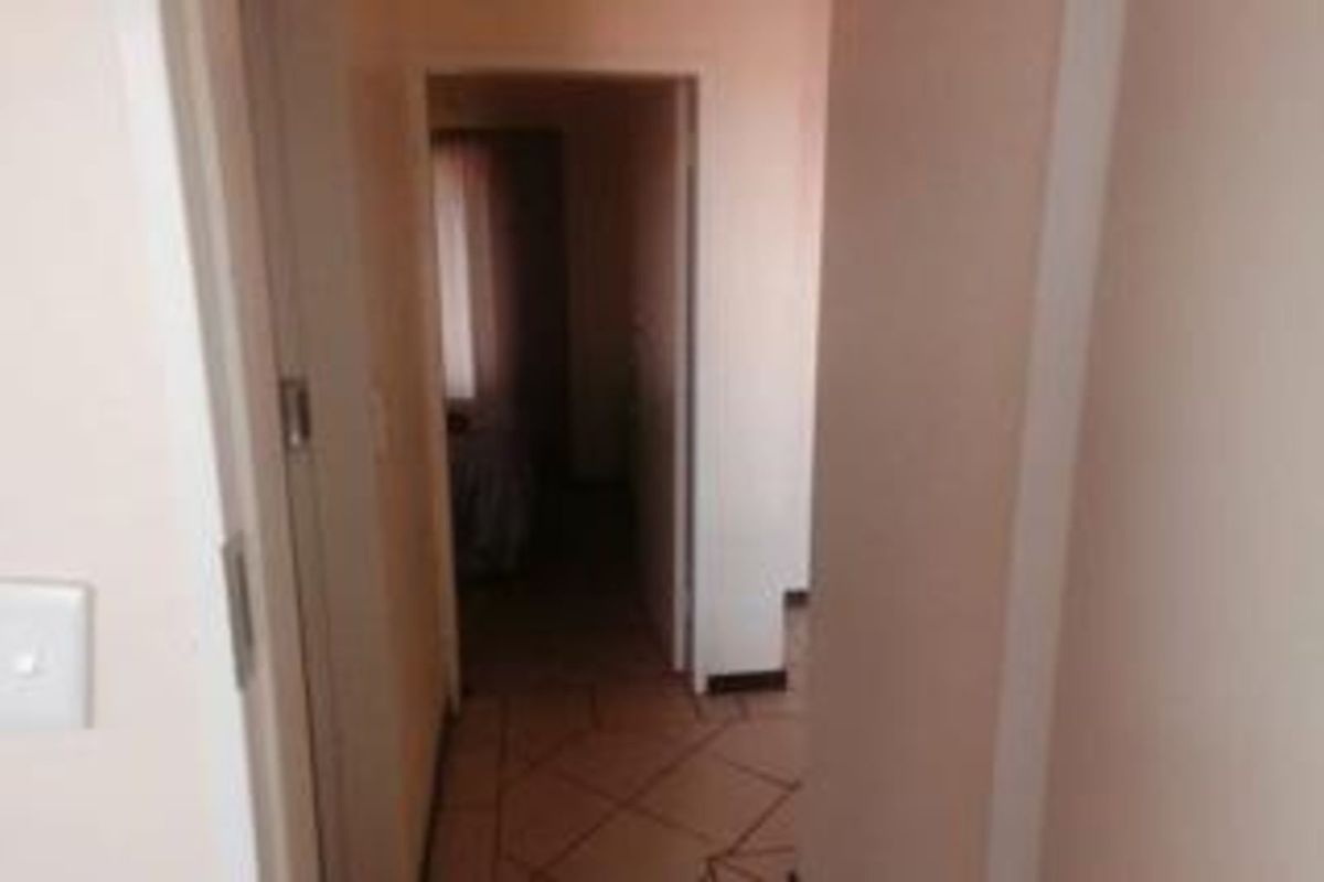 Apartment For Sale in Karenpark - Photo 5