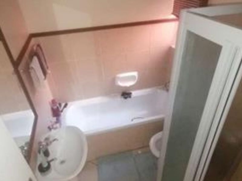 Apartment For Sale in Karenpark - Photo 2