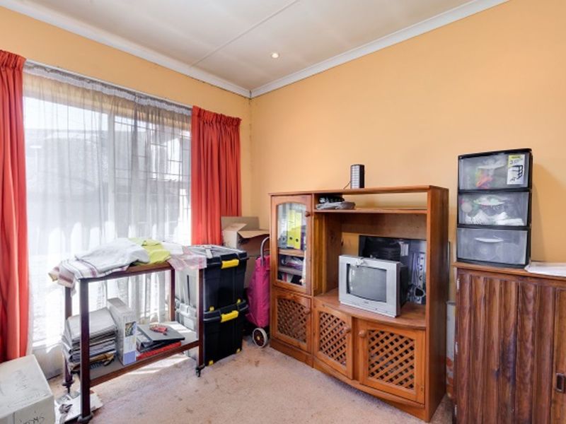 House For Sale in Pierre Van Ryneveld - Photo 9