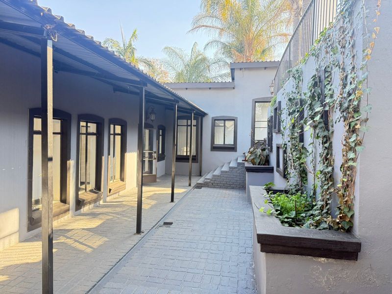 Guest House For Sale in Dalmada AH - Photo 3