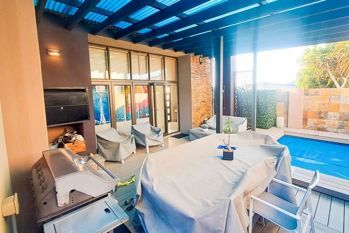 House For Sale in Olympus AH - Photo 5