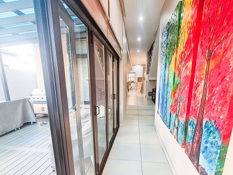 House For Sale in Olympus AH - Photo 4