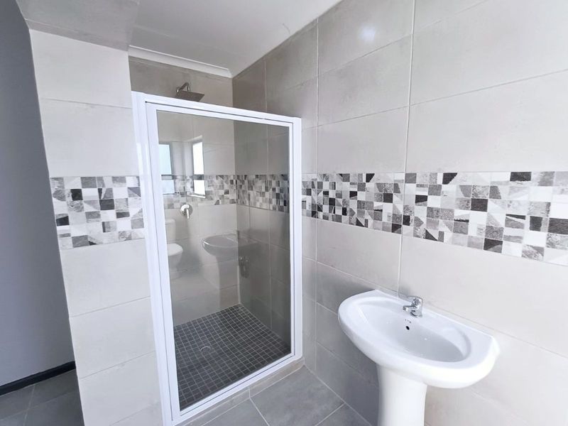 House For Sale in Rowallan Park - Photo 9