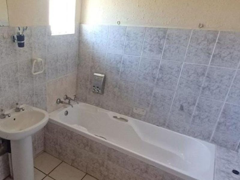 House For Sale in Fauna Park - Photo 6